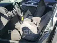 2005 Toyota COROLLA фото