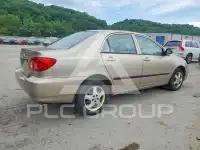2005 Toyota COROLLA фото