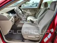 2005 Toyota COROLLA фото