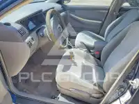 2005 Toyota COROLLA фото
