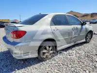 2005 Toyota COROLLA фото