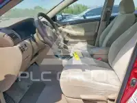2005 Toyota COROLLA фото