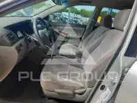 2005 Toyota COROLLA фото