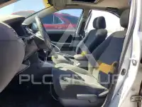 2005 Toyota COROLLA фото