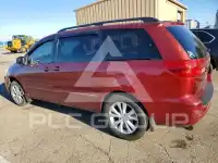 2005 Toyota SIENNA photo