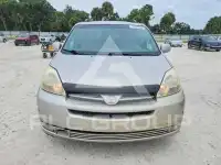 2005 Toyota SIENNA photo