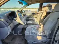 2005 Toyota SIENNA photo