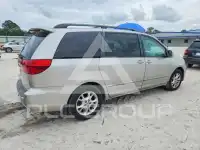 2005 Toyota SIENNA photo