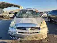 2005 Toyota SIENNA photo
