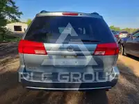 2005 Toyota SIENNA photo