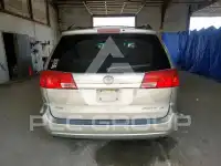 2005 Toyota SIENNA фото