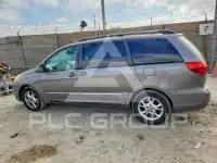 2005 Toyota SIENNA photo