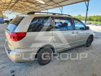 2005 Toyota SIENNA фото