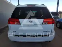 2005 Toyota SIENNA фото