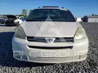 2005 Toyota SIENNA photo