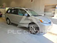2005 Toyota SIENNA photo