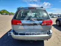 2005 Toyota SIENNA photo