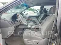 2005 Toyota SIENNA photo