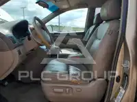 2005 Toyota SIENNA photo