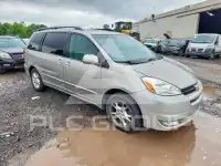 2005 Toyota SIENNA фото