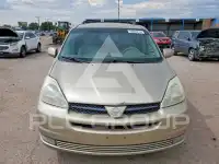 2005 Toyota SIENNA photo