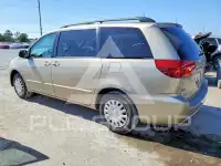 2005 Toyota SIENNA photo