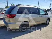 2005 Toyota SIENNA photo