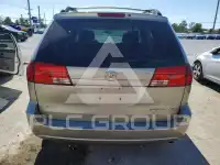 2005 Toyota SIENNA photo