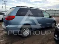 2005 Toyota SIENNA photo