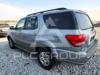 2005 Toyota SEQUOIA фото