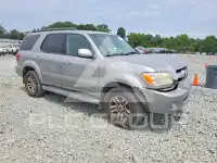 2005 Toyota SEQUOIA фото