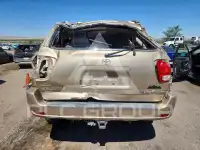2005 Toyota SEQUOIA фото