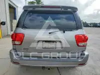 2005 Toyota SEQUOIA photo