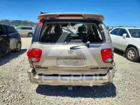 2005 Toyota SEQUOIA photo