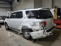 2005 Toyota SEQUOIA фото