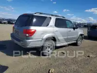 2005 Toyota SEQUOIA photo