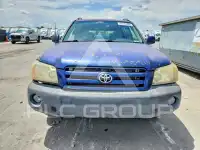 2005 Toyota Highlander photo