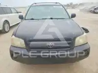 2005 Toyota Highlander photo