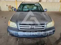 2005 Toyota Highlander photo