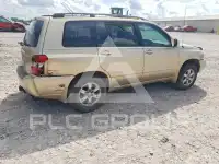 2005 Toyota Highlander photo