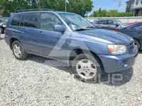 2005 Toyota Highlander photo