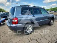2005 Toyota Highlander photo