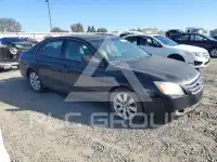 2005 Toyota AVALON фото