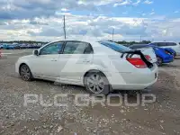 2005 Toyota AVALON фото