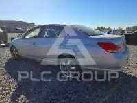 2005 Toyota AVALON photo