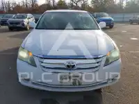 2005 Toyota AVALON фото