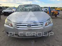 2005 Toyota AVALON фото