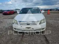 2005 Toyota AVALON фото