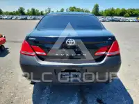 2005 Toyota AVALON фото