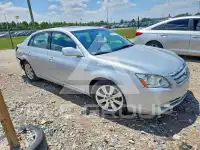 2005 Toyota AVALON фото